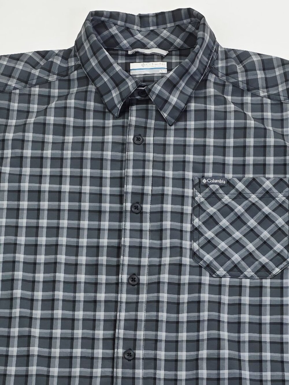 Columbia Charcoal Gray Black Plaid Mens Size Medium Long Sleeve Polyester Shirt
